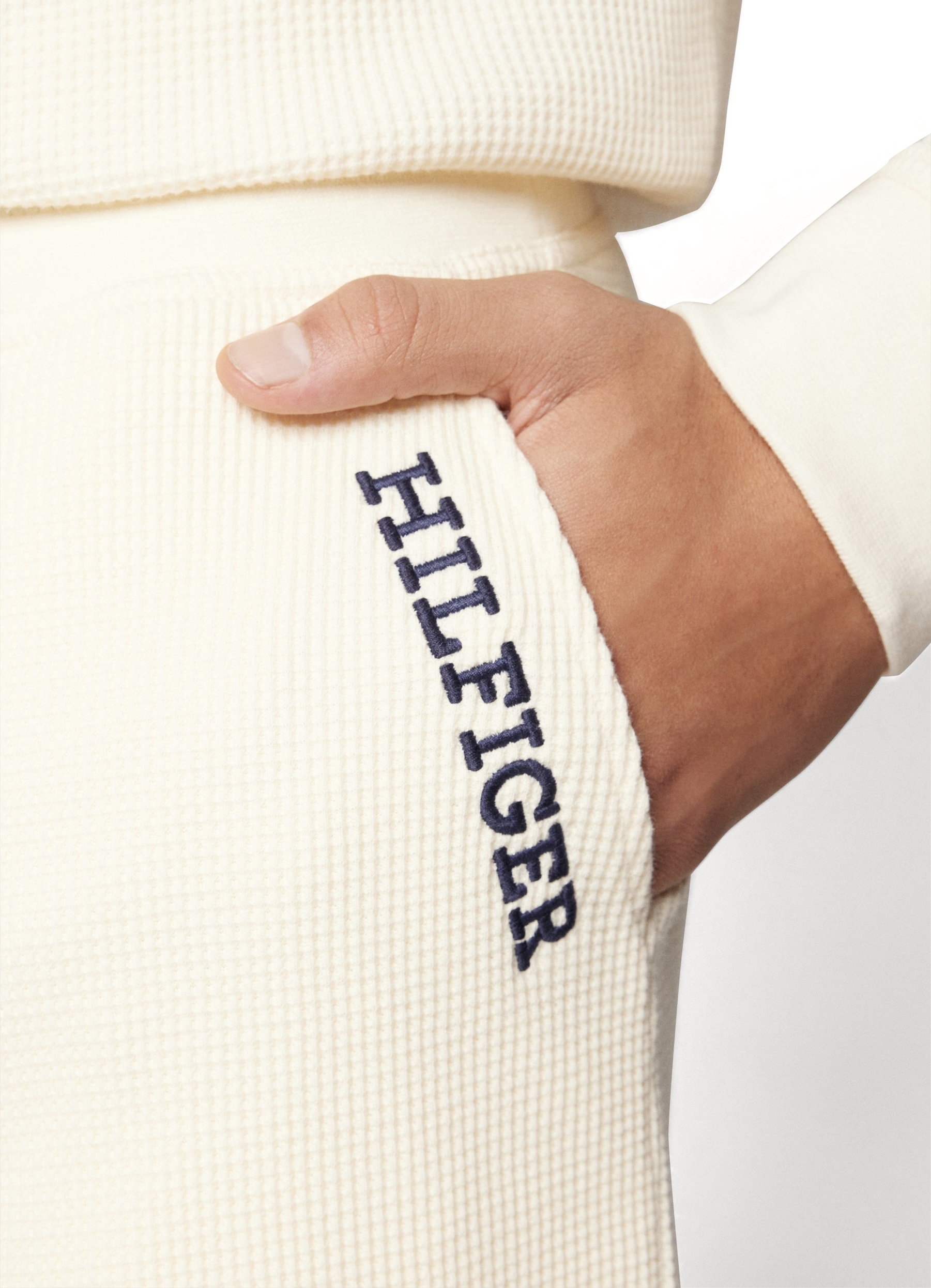 PANTALONI SCURTI TOMMY HILFIGER